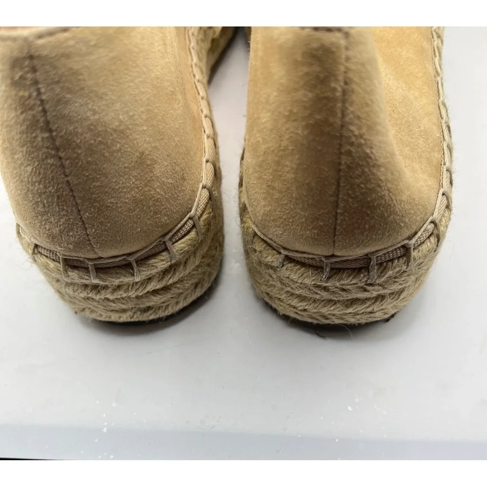 Karl Lagerfeld Paris Women's Tan Suede Espadrille Flats Embellished Chain Size 8